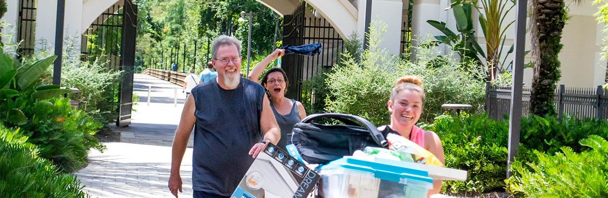 parents excited to be moving their resident into unf housing