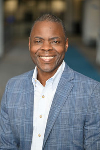 Carlton Robinson Headshot