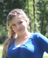 Sierra Wickline Headshot