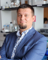 Szymon Ciesielski Headshot