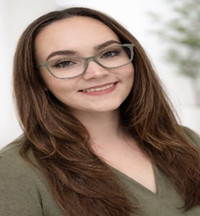 gabrielle schofill headshot