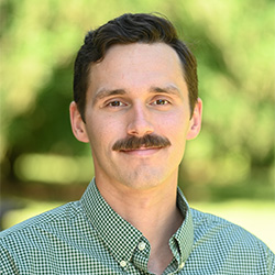 Greg Diggins headshot