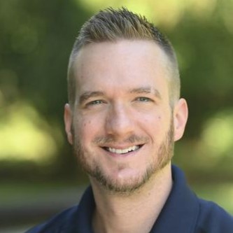 Chris Linke headshot