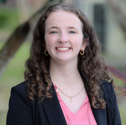 Sarah Boudreaux headshot