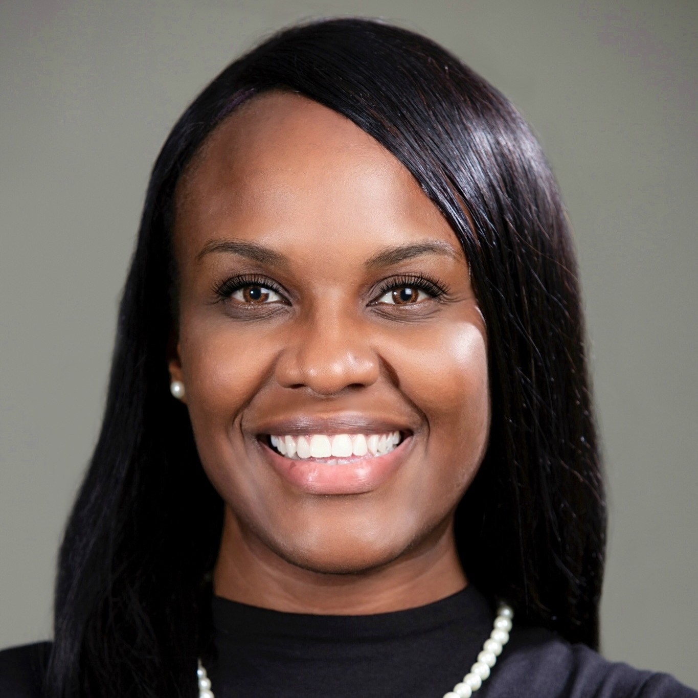 Marie Smith-East Headshot