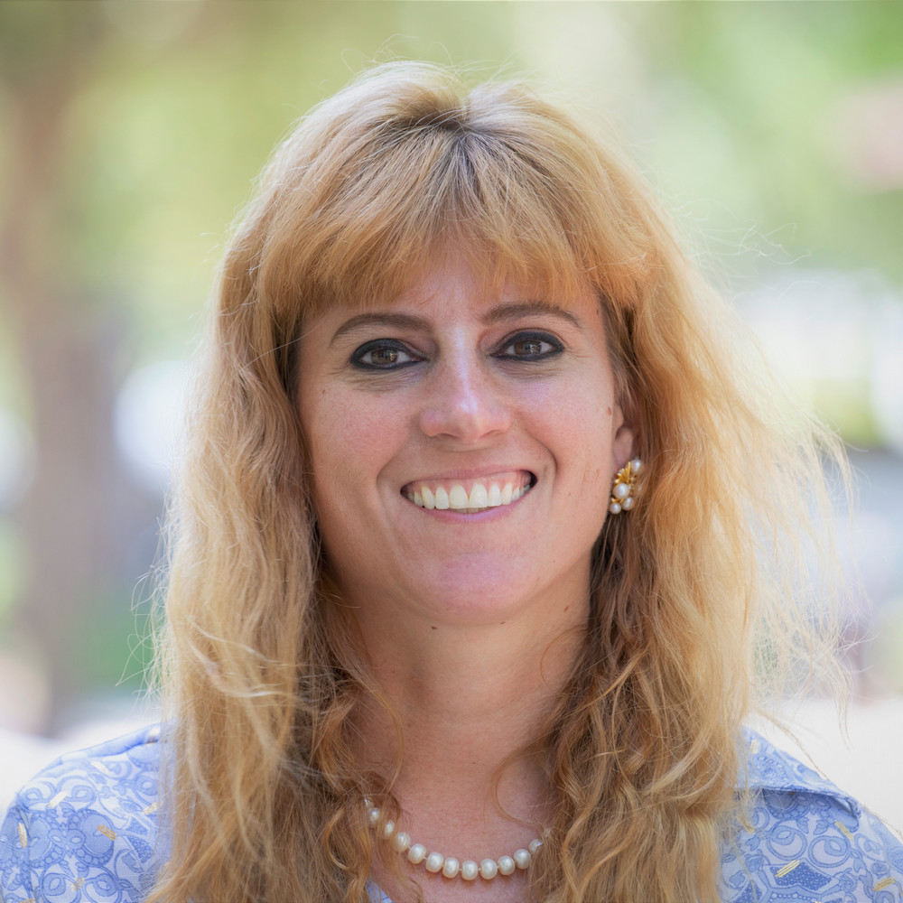 headshot of Colleen Bell
