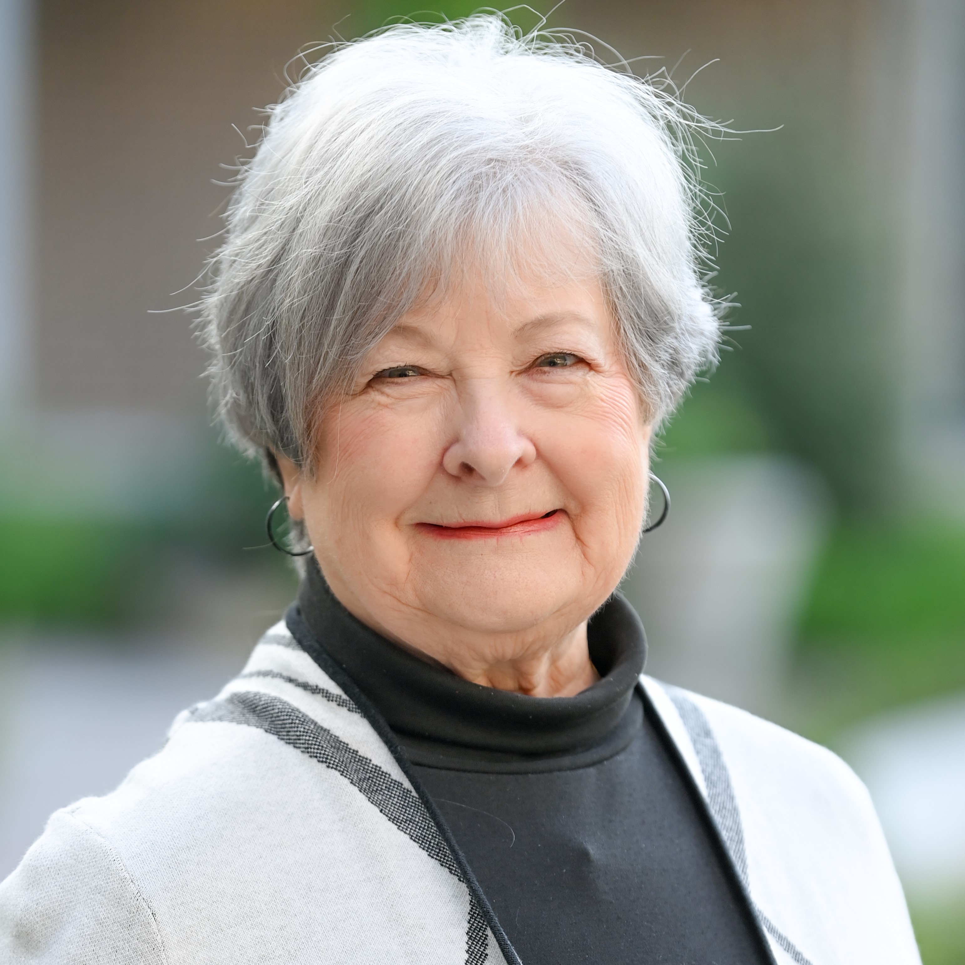 Headshot of Pam Niemczyk