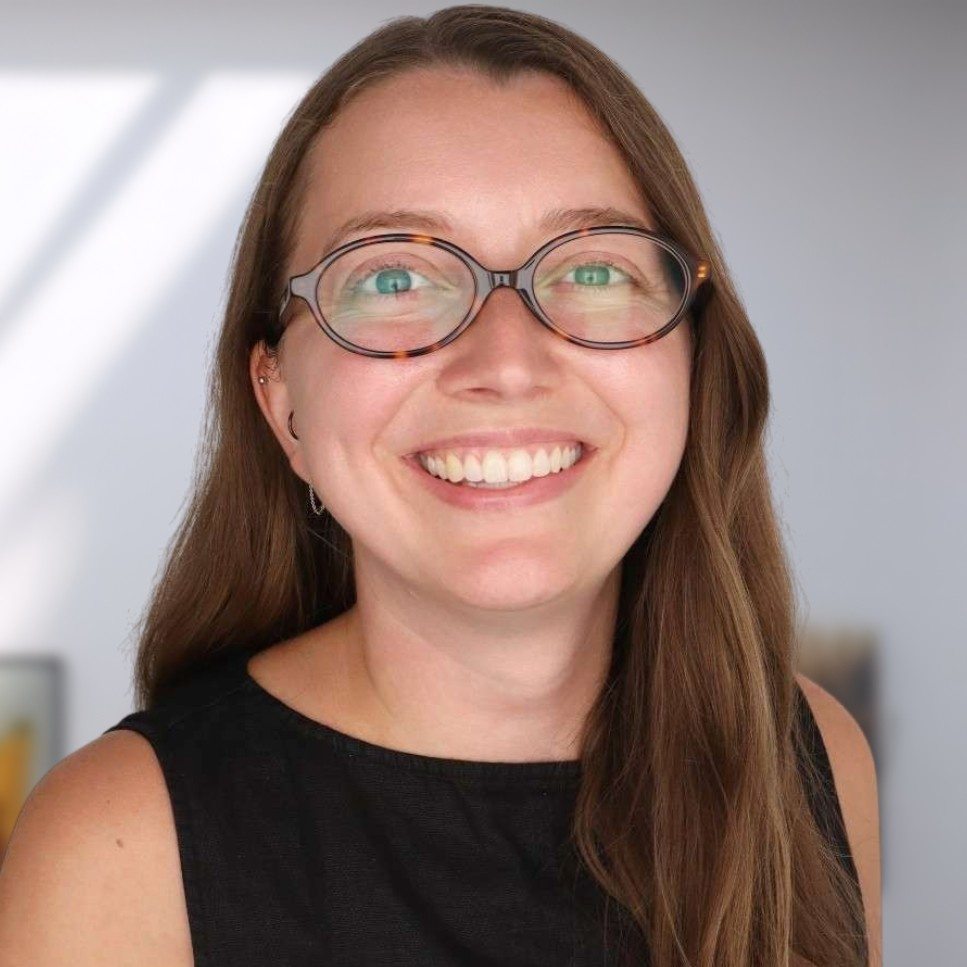 AllisonSq967x967Headshot
