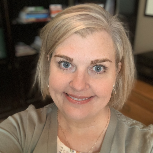 Dawn Turk headshot