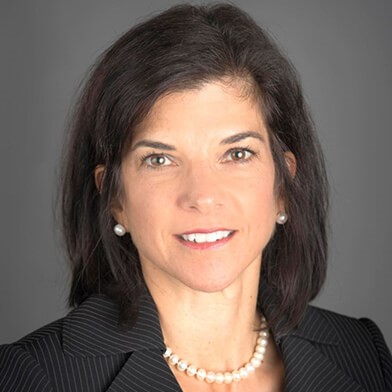 Dina Khentigan Headshot