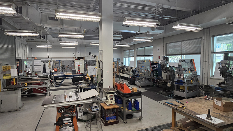 JEA Lab viewed from the western most side of the room.