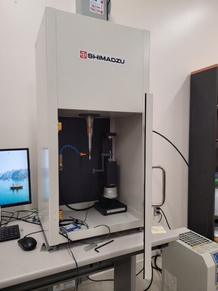 Shimadzu USF-2000A ultrasonic fatigue test system