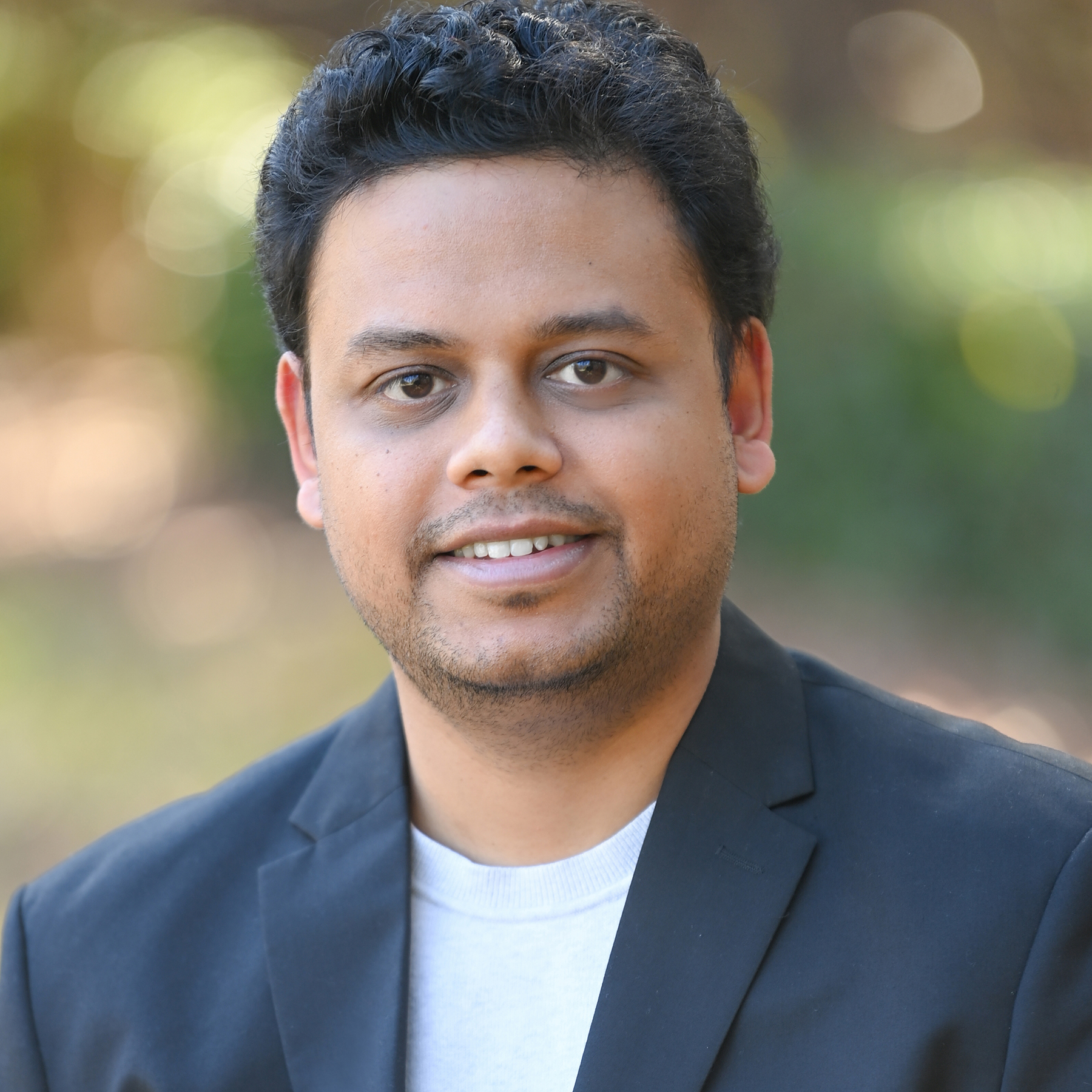Headshot of Ayan Dutta