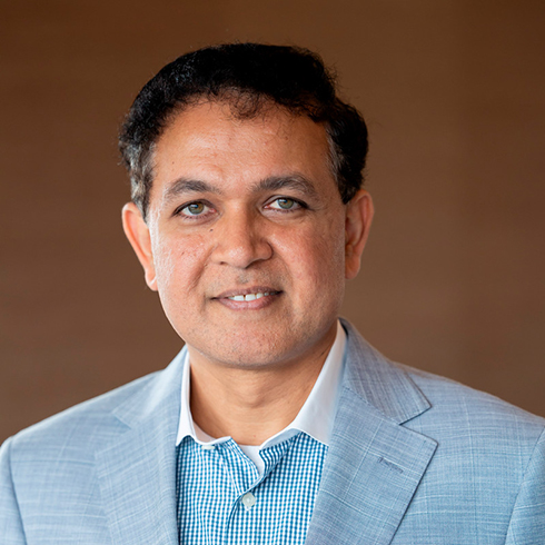 Headshot of Khwaja Shaik