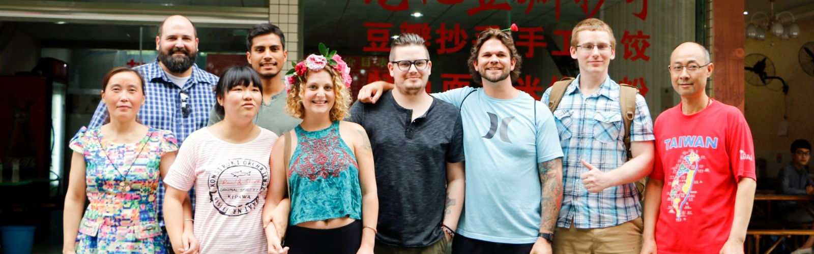 Group of LLC Students in China for a study abroad trip