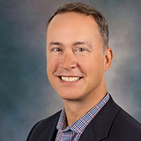 steven selders headshot