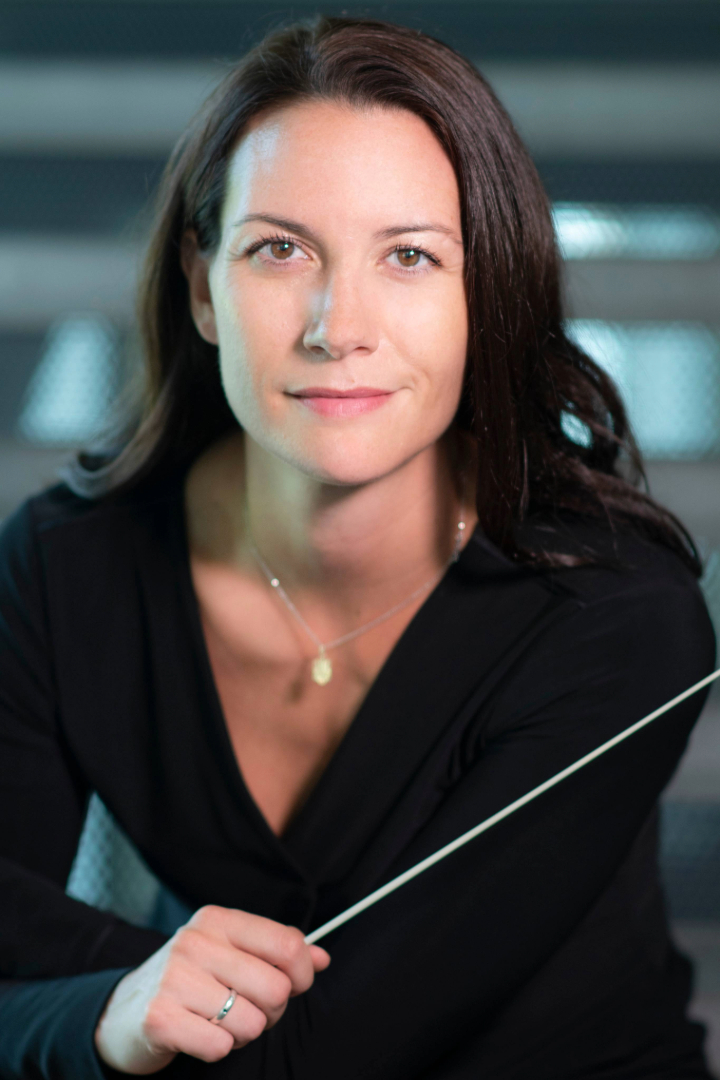 Dr. Erin Bodnar's Headshot