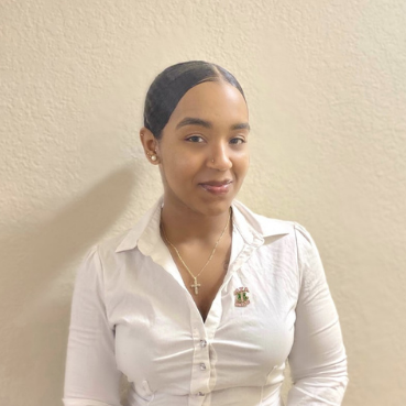 Desiree Hernandez head shot