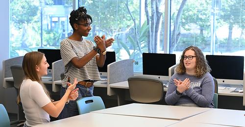 Sign Language Undergrads