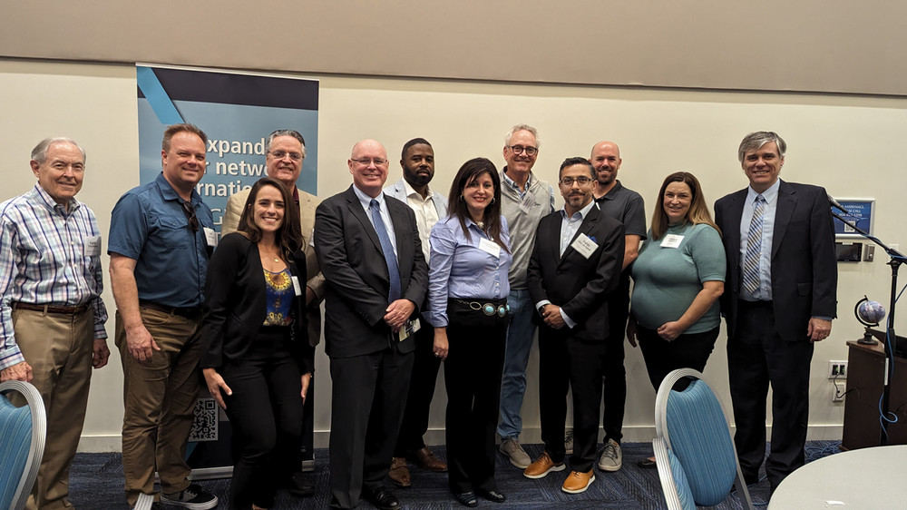 Group photo at the International Business Table Talk event 