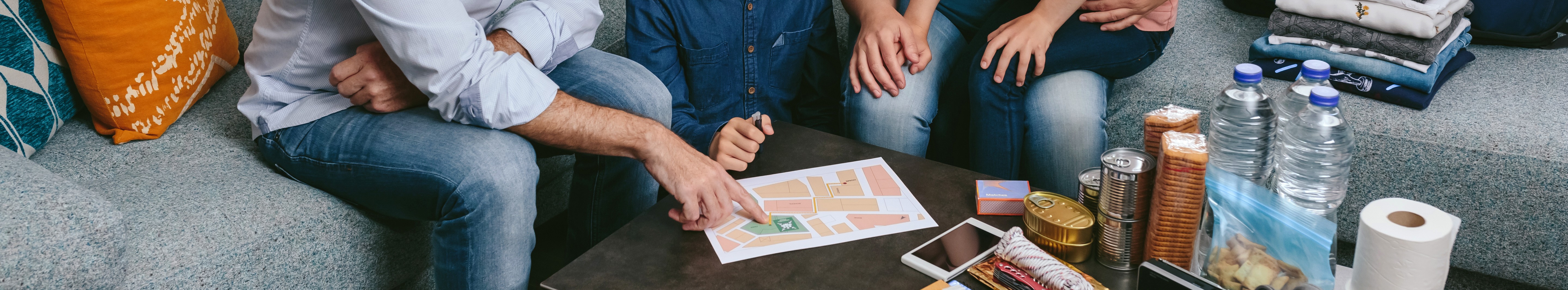 father explaining to his family emergency plan
