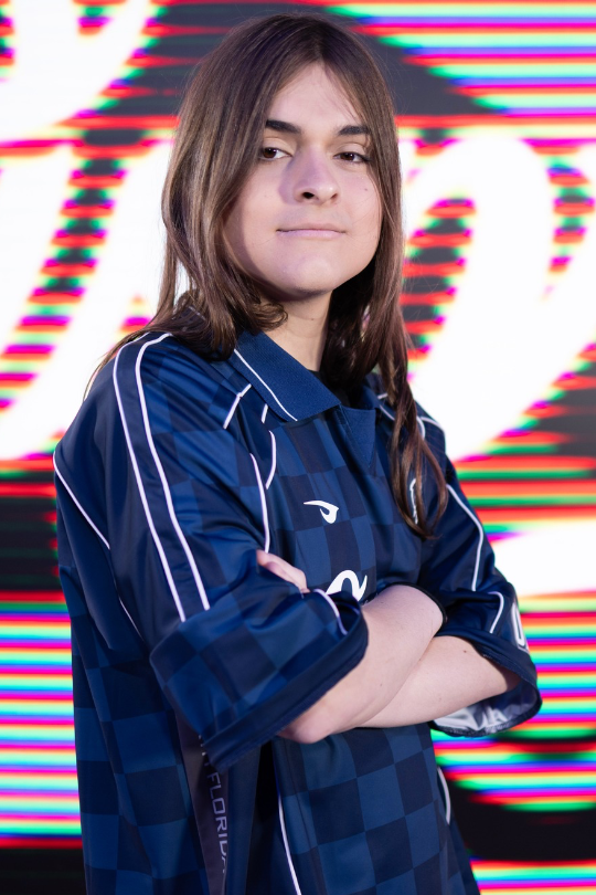 Monica Gaklewski wearing a UNF Esports jersey for Fighting Games