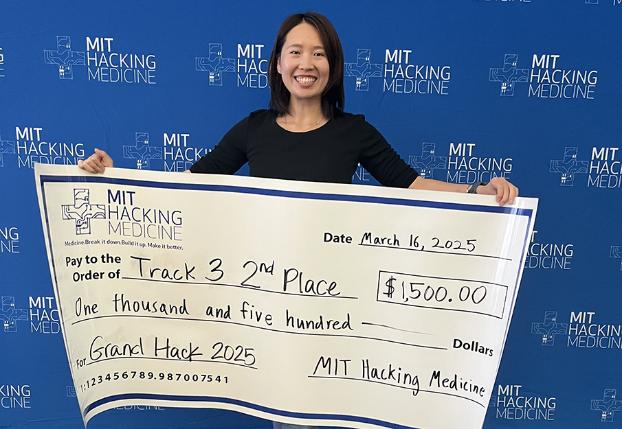 Jessica Jin holding winning check