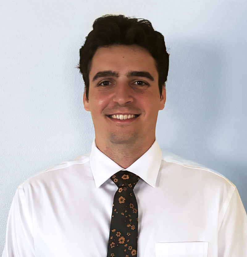 Headshot of Alumni Volz