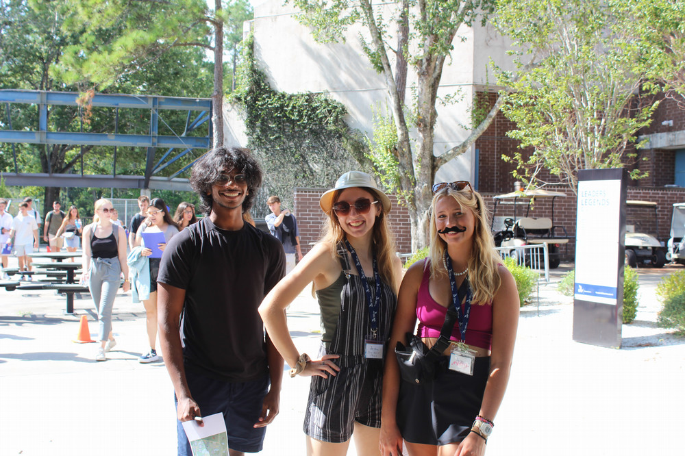 Students at retreat group shot 