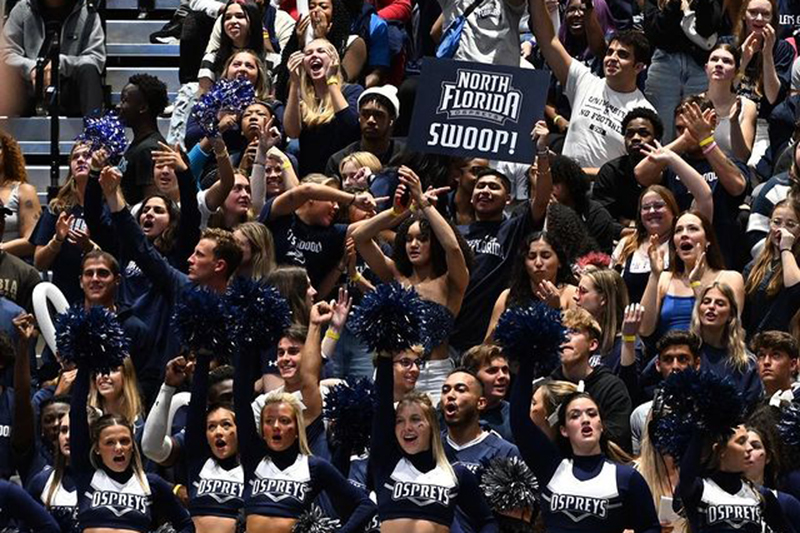 Crowd at the UNF Arena for a basketball game