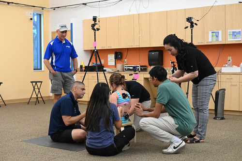 UNF researchers working in the UNF Laboratory of Applied Biomechanics and Engineering