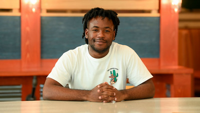 UNF student Damien Jackson, financial planning major