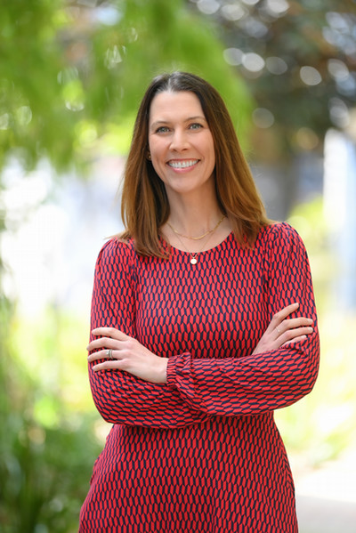 Dr. Amber Barnes outside portrait