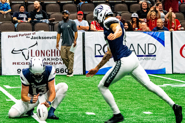 Jax Shark kicker kicking a field goal