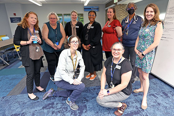 UNF librarians posing together