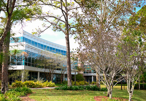 Outside of Tom and Betty Petway Hall at UNF