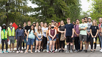 Students on environmental justice tour