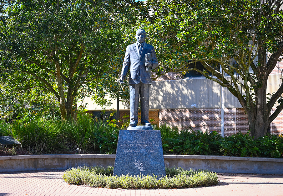 Martin Luther King Jr. Statue