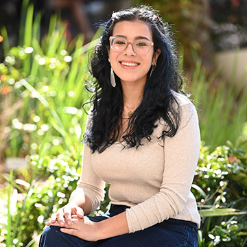 Camila Lopez McCarl Headshot