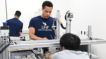 Engineering students working on their projects for Innovation Day