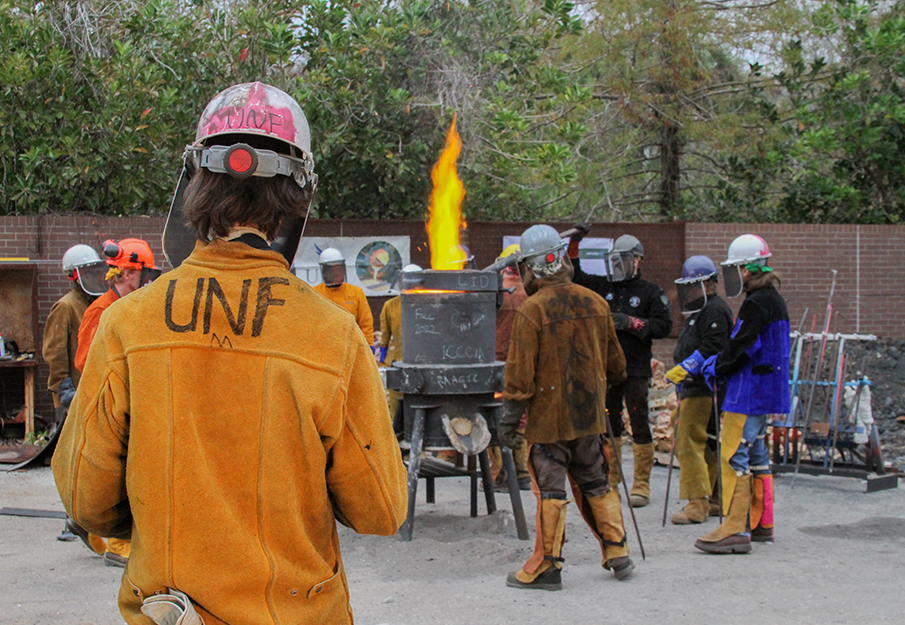 Iron-Pour