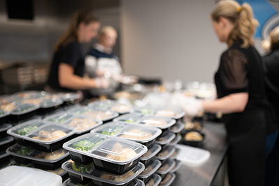 Meals on Wings students conducting meal prep