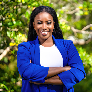 Nadine Ebri Headshot