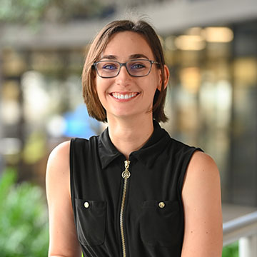 Anna Salvaggio headshot