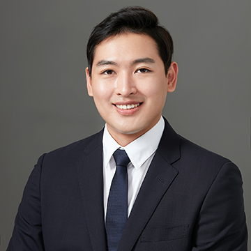 Han Soo Kim headshot