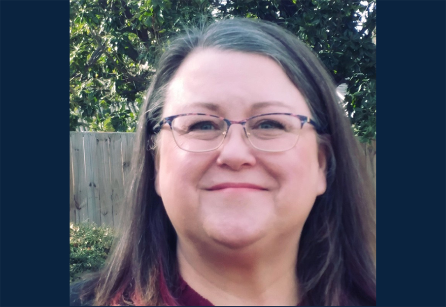 Kimberly Mayer headshot