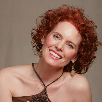 Lynne Arriale headshot