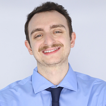 Rory Renzy headshot