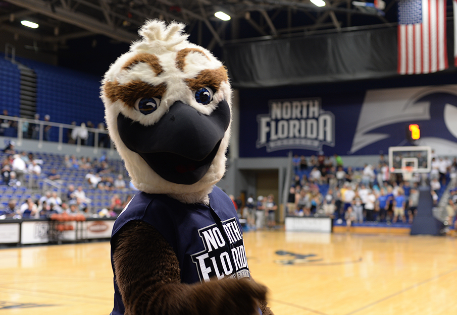 Ozzie Osprey in the UNF Arena