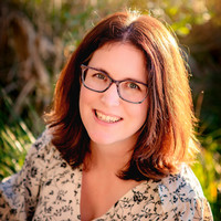 Elizabeth Brown headshot